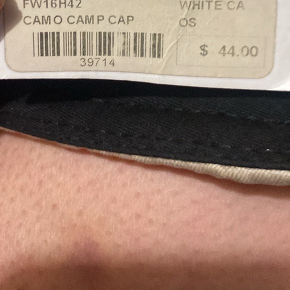 Supreme cap - Picture 2 of 2